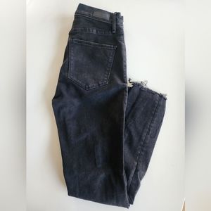 Abercrombie & Fitch Distressed High Rise Skinny Jeans